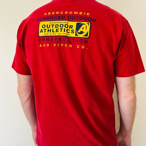 Vintage Abercrombie 100% heavy cotton t-shirt top red logo - Picture 11 of 11